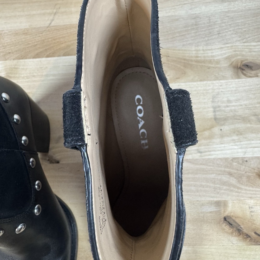 COACH Women's CM600 Black Leather & Suede Studded Ankle Western Boots Size 8B - Picture 3 of 16